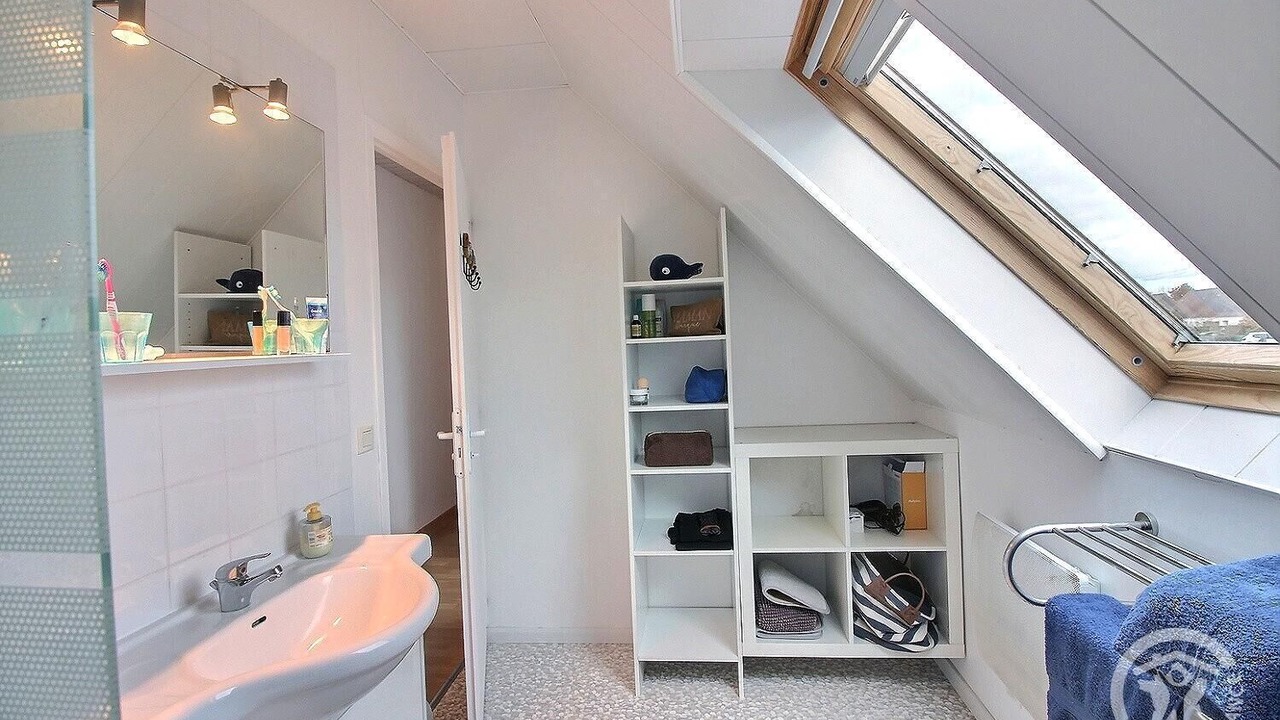 Photo of Bathroom in Plougrescant