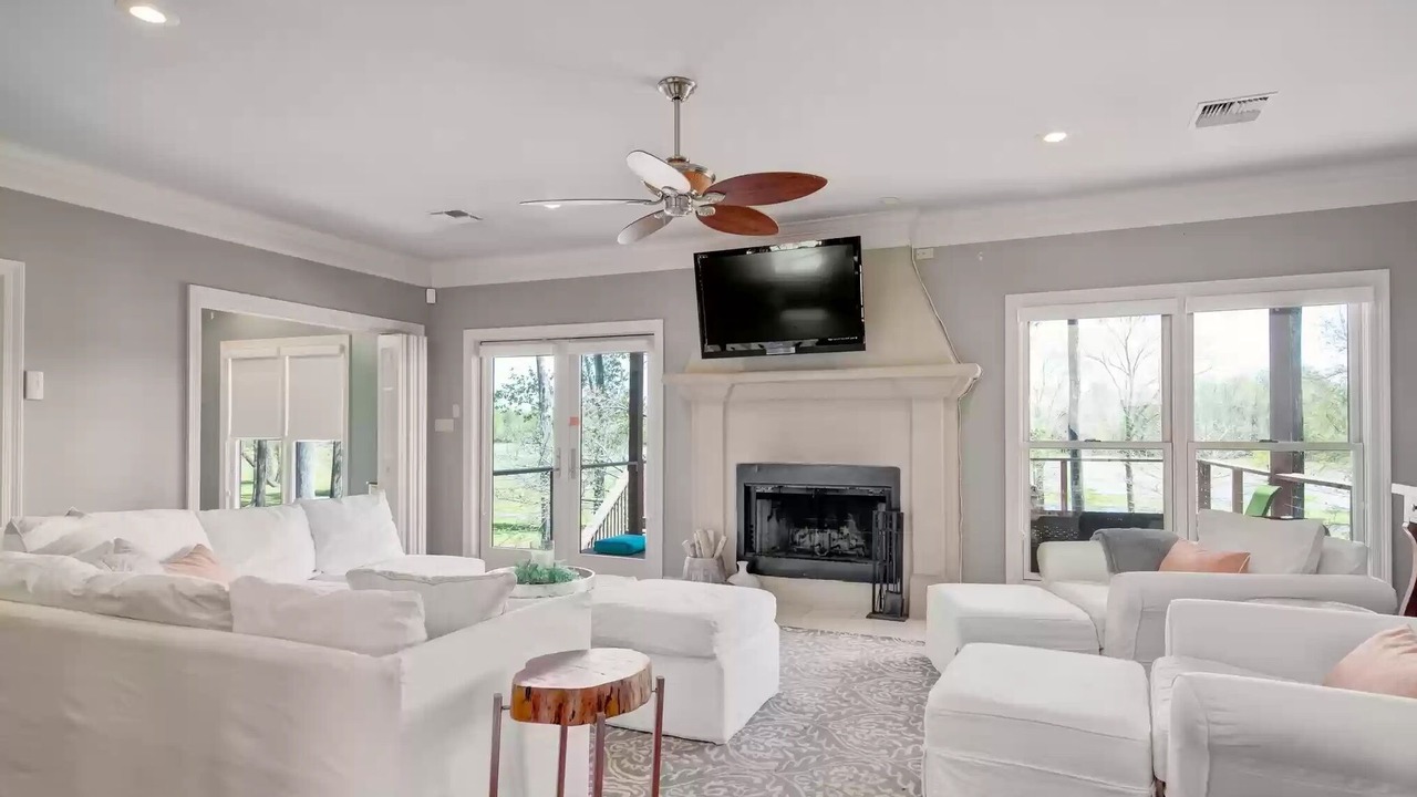 Photo of Livingroom in Atchafalaya