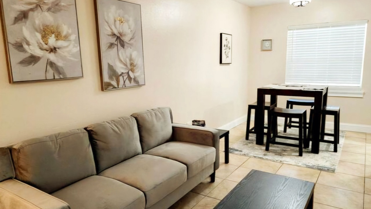 Photo of Livingroom in Lakeland