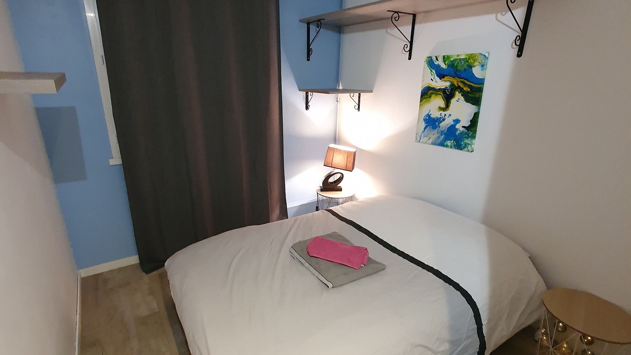 Photo of Bedroom in Coteaux Ouest