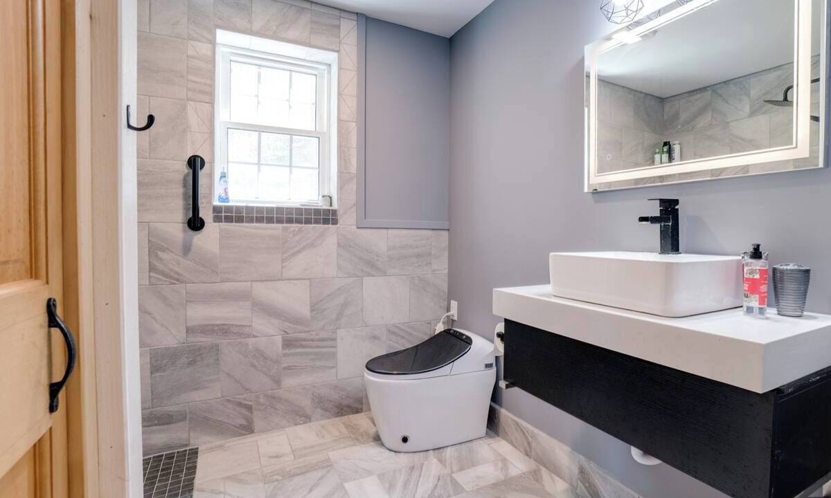 Photo of Bathroom in Town of Milo