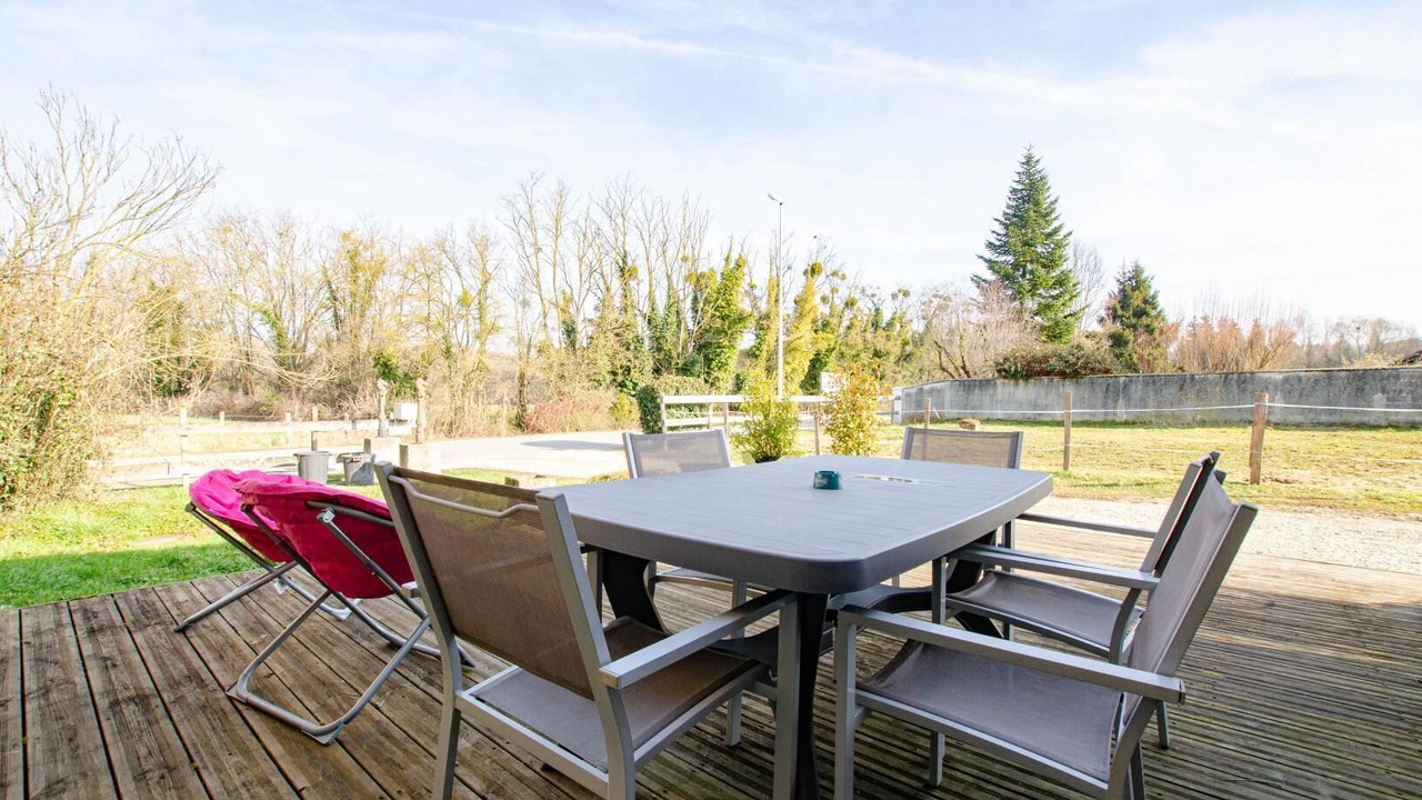 Photo of Outdoor in Briel-sur-Barse