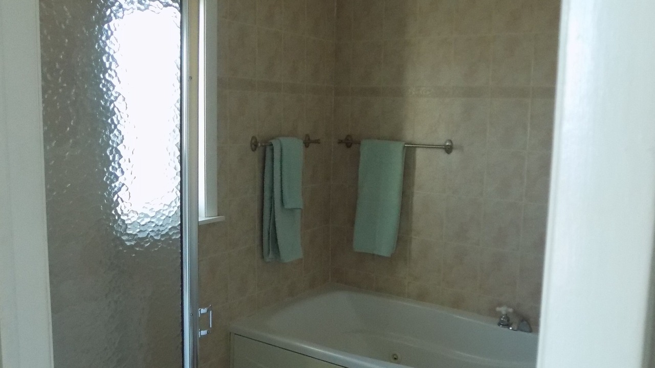 Photo of Bathroom in Broad Channel