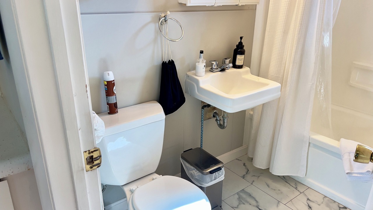 Photo of Bathroom in Ocean Park