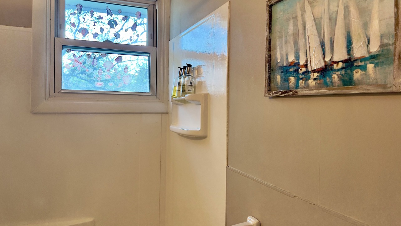 Photo of Bathroom in Ocean Park
