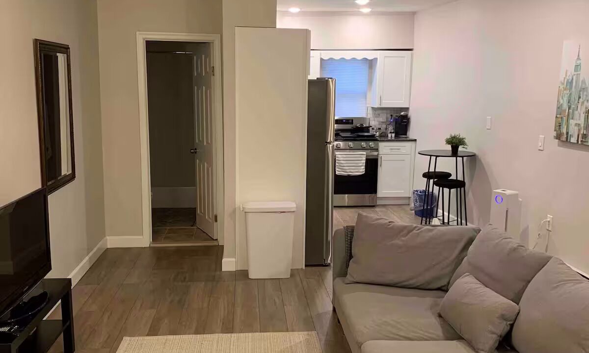 Photo of Livingroom in West Side