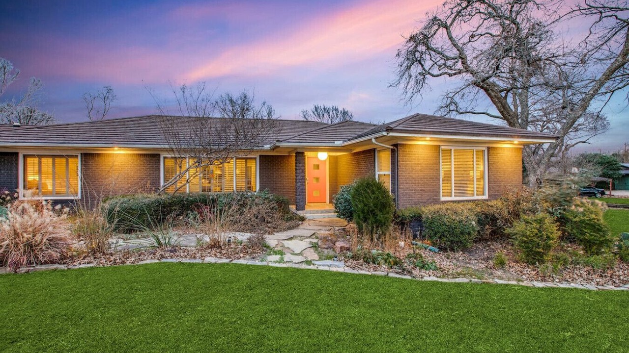Photo of Outdoor in Dallas