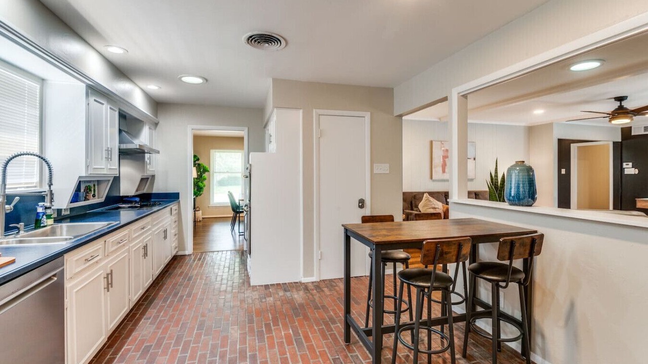 Photo of Kitchen in Northwest Dallas