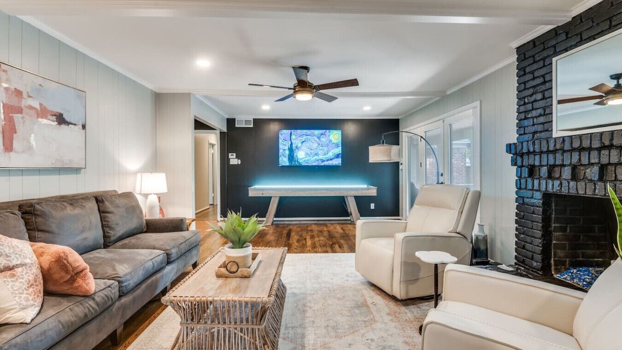 Photo of Livingroom in Northwest Dallas