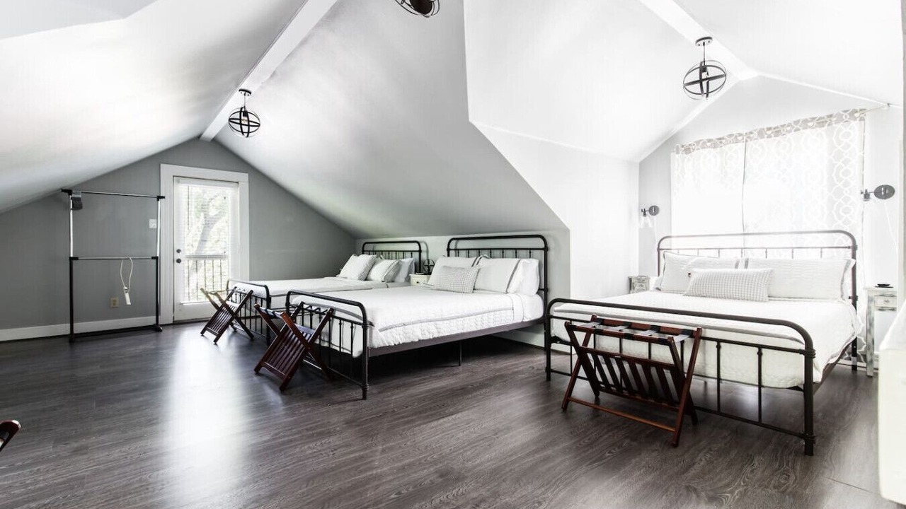 Photo of Bedroom in Peak's Suburban Addition