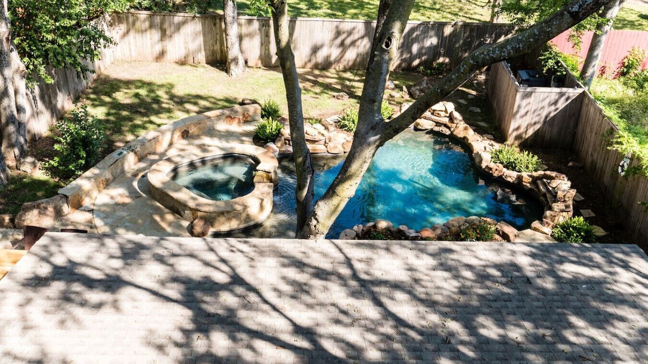 Photo of Outdoor in Peak's Suburban Addition