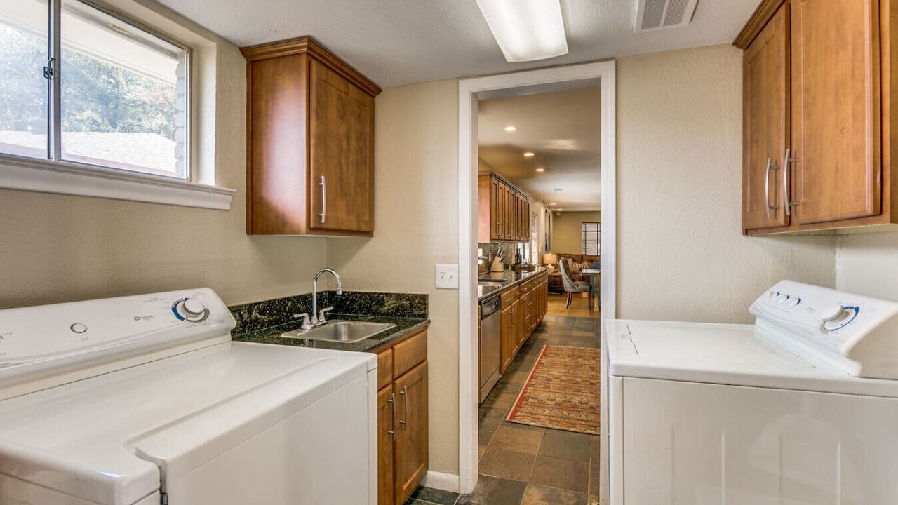 Photo of Others in White Rock Hills