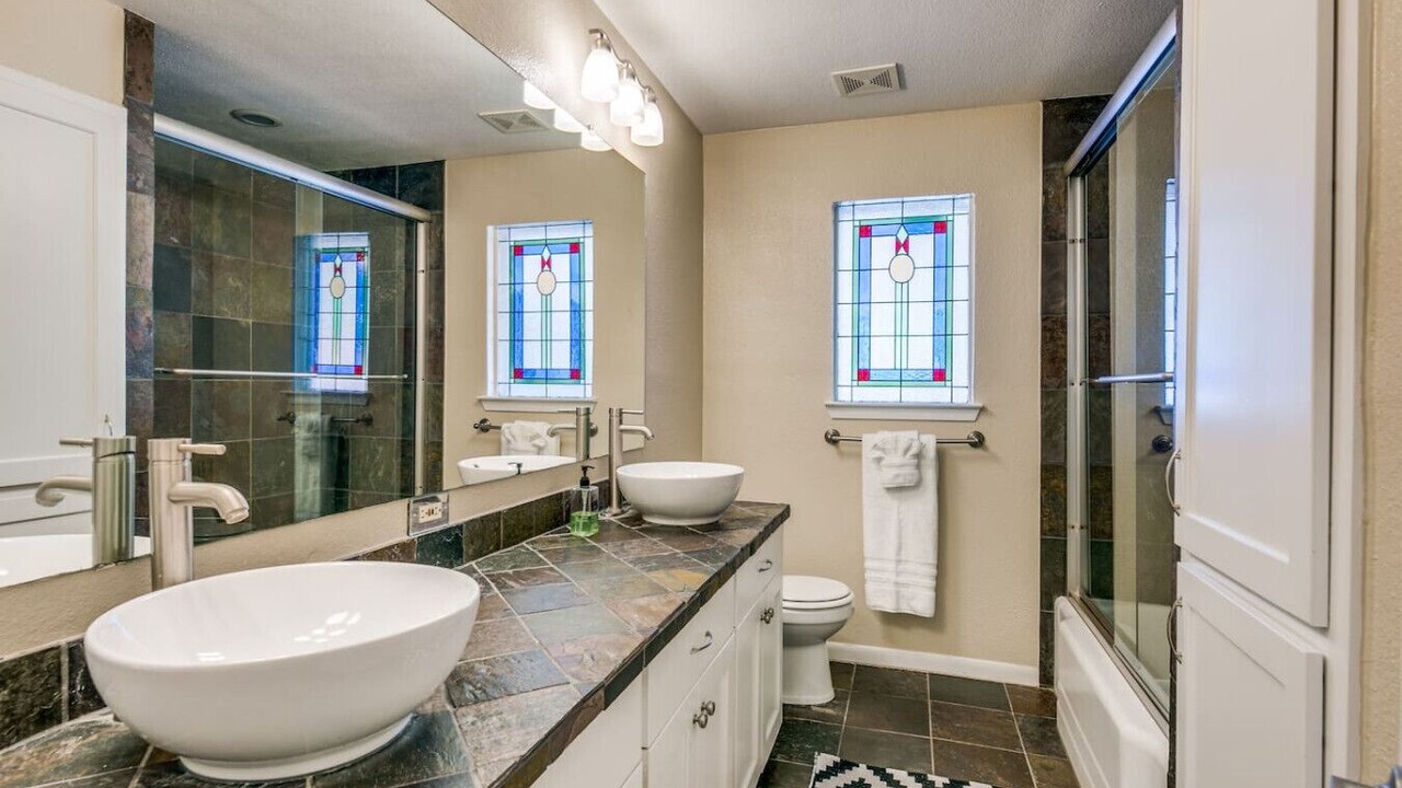 Photo of Bathroom in White Rock Hills