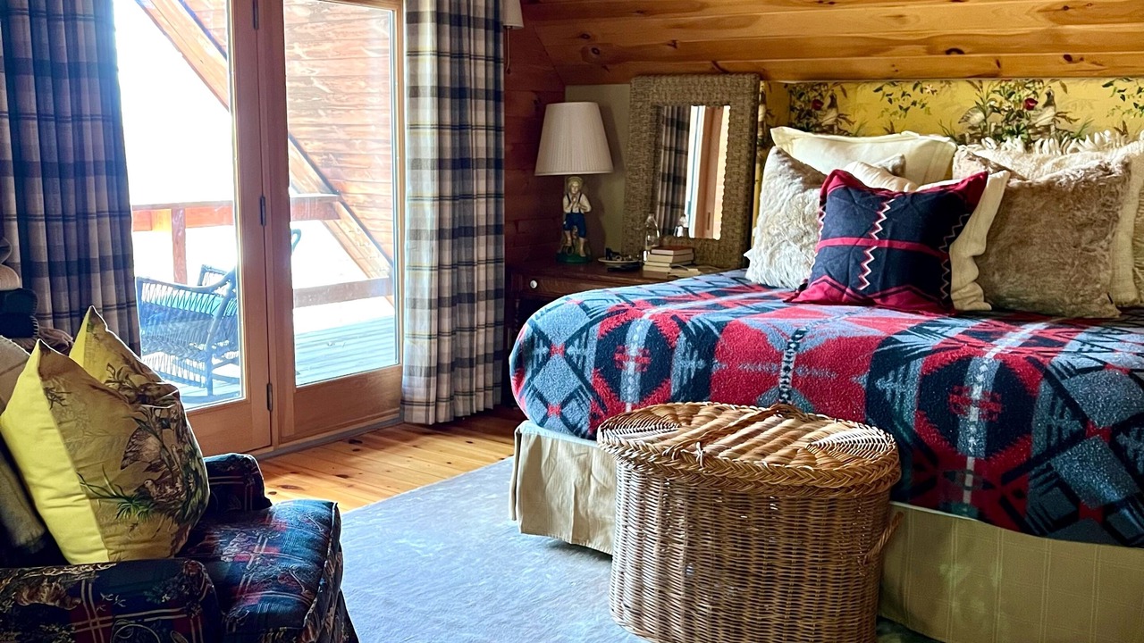 Photo of Bedroom in Town of Torrey