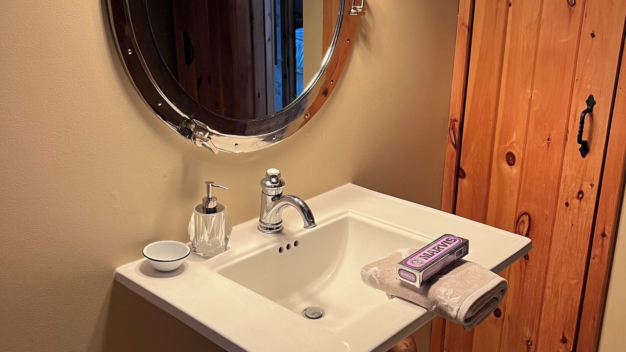 Photo of Bathroom in Town of Torrey