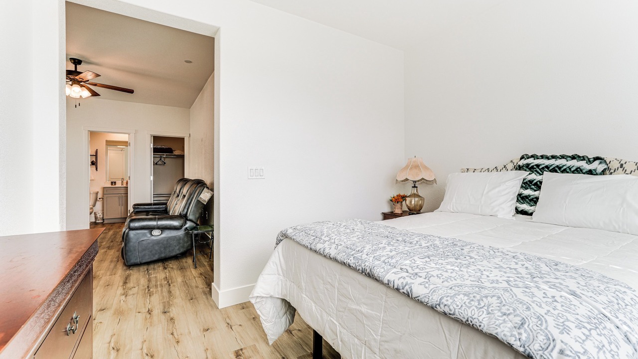 Photo of Bedroom in Lathrop