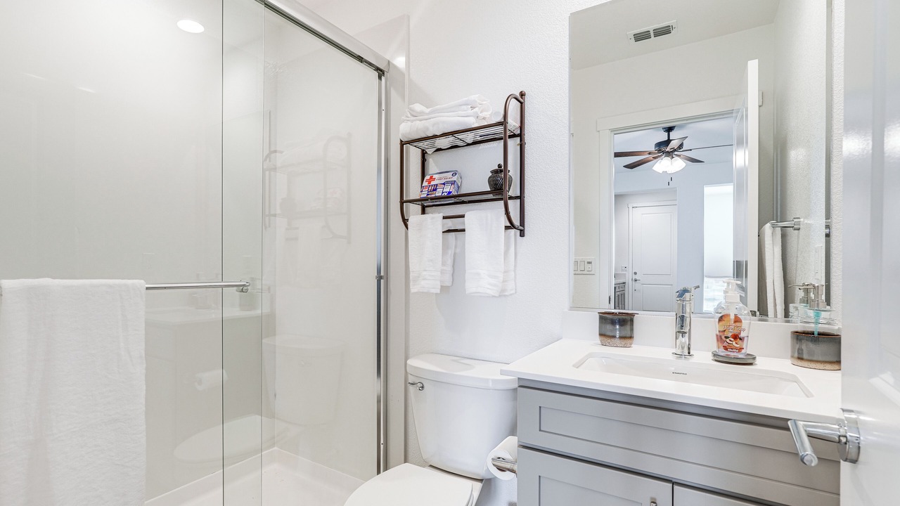 Photo of Bathroom in Lathrop