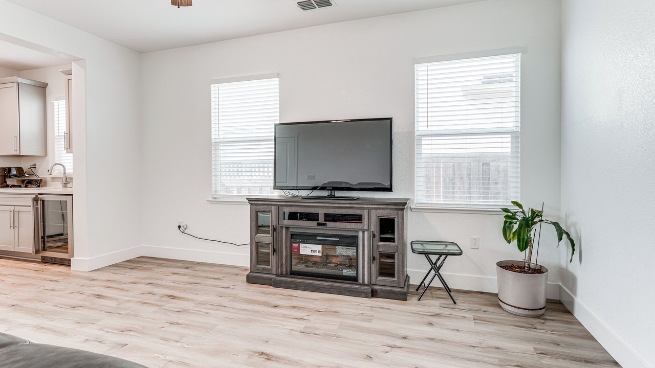 Photo of Livingroom in Lathrop