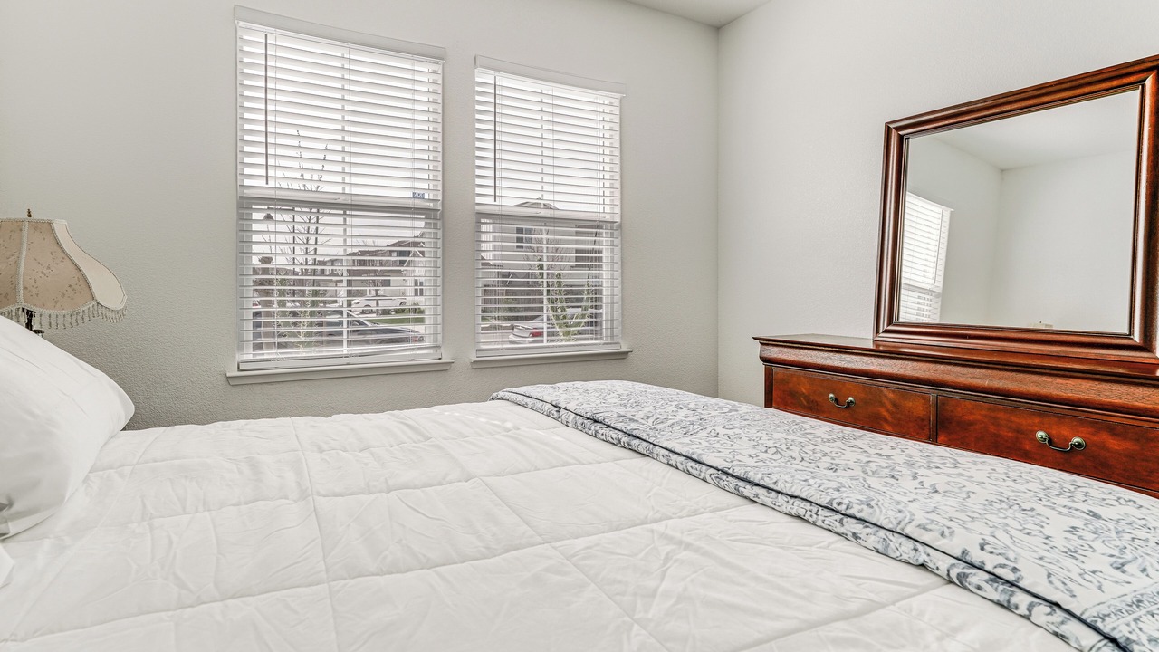 Photo of Bedroom in Lathrop