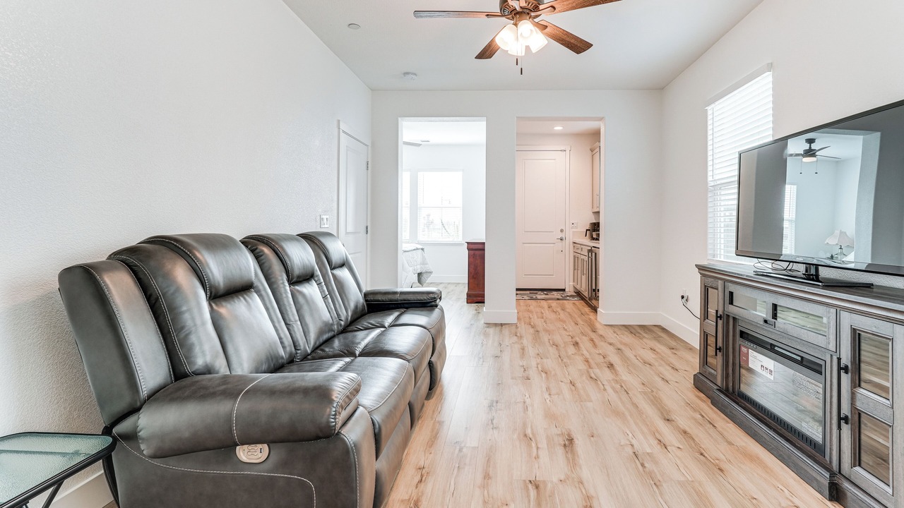 Photo of Livingroom in Lathrop