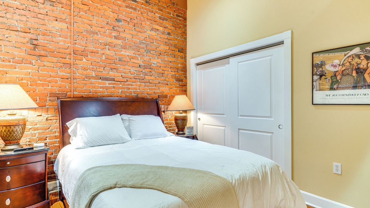 Photo of Bedroom in Downtown Louisville
