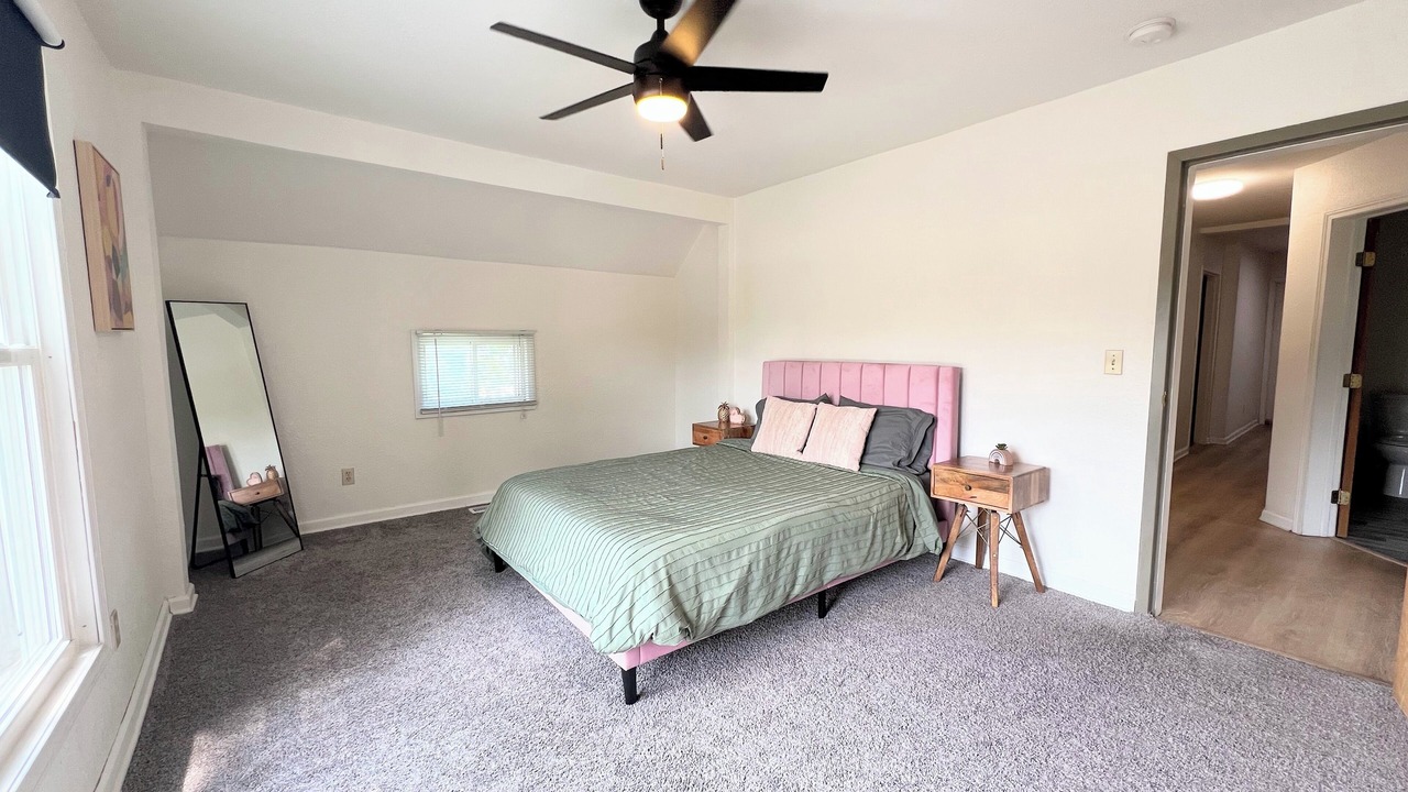 Photo of Others in Champaign