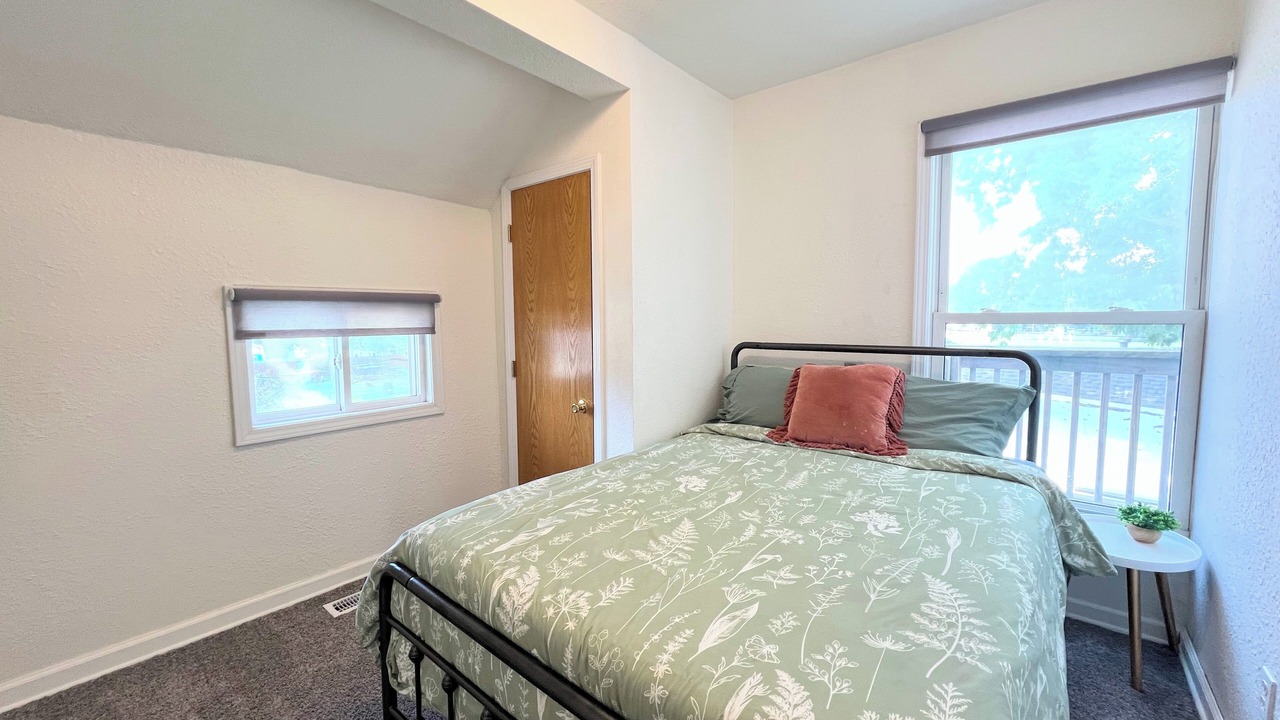 Photo of Others in Champaign