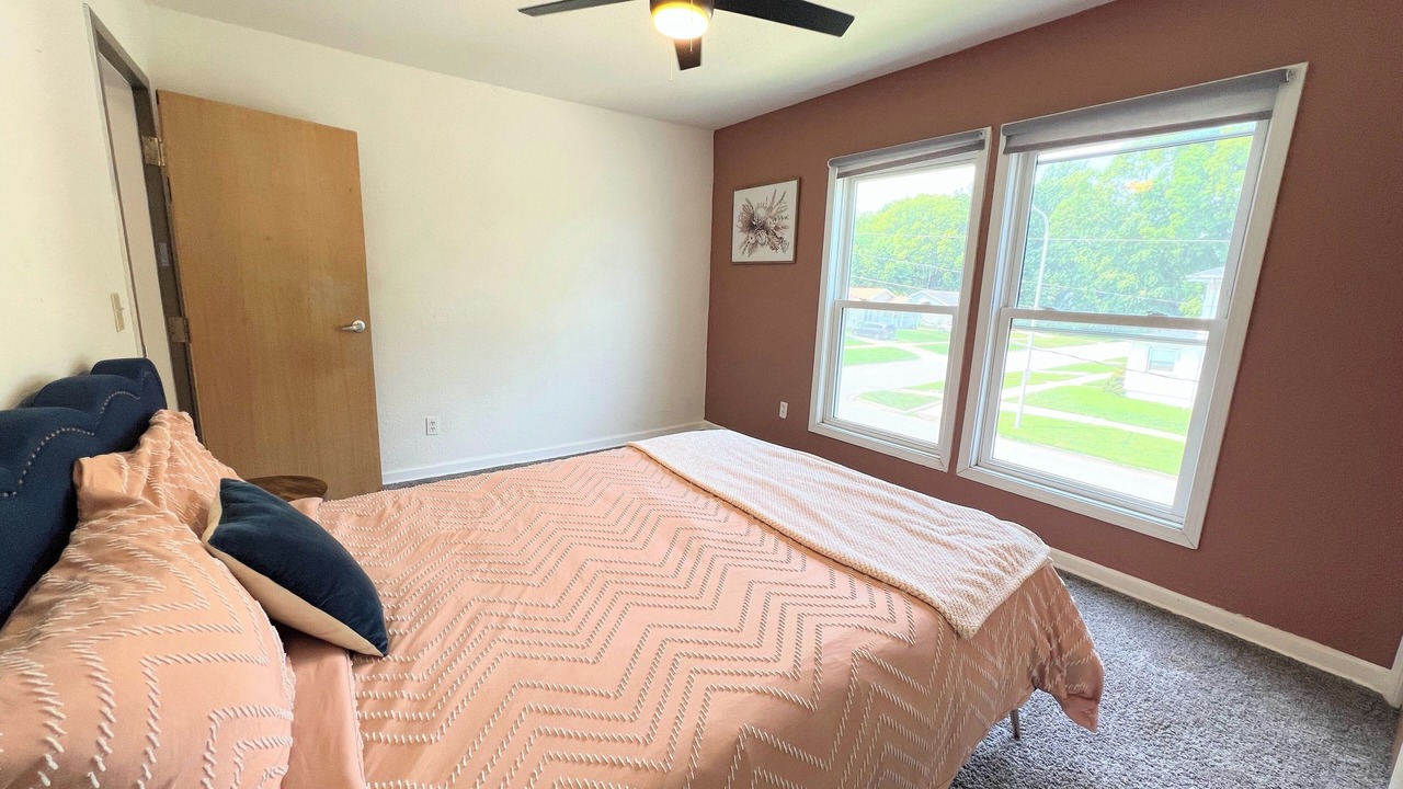 Photo of Others in Champaign