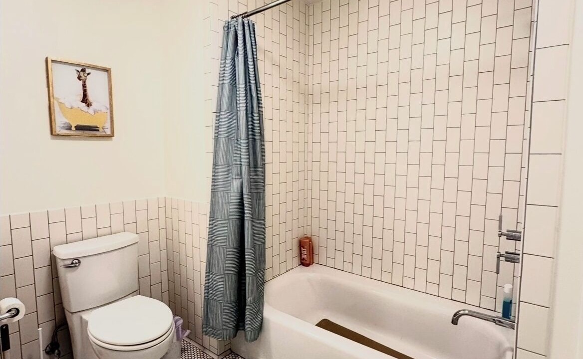 Photo of Bathroom in Glendale