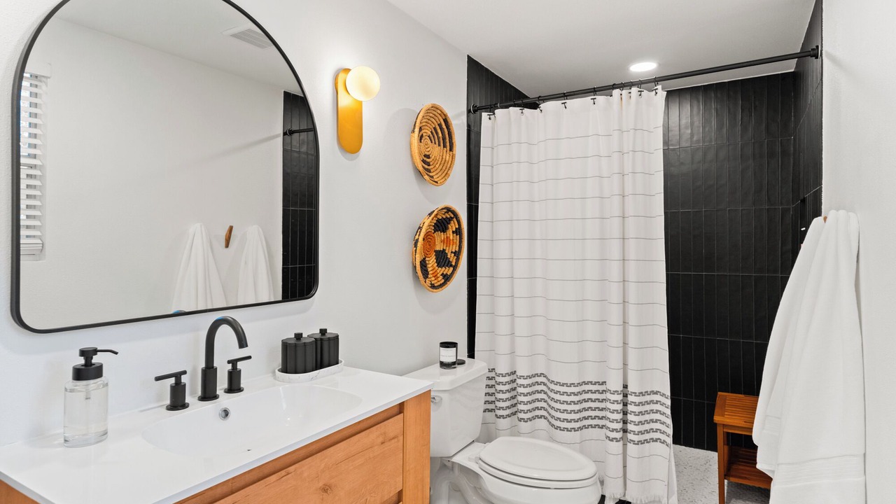 Photo of Bathroom in Cherrywood