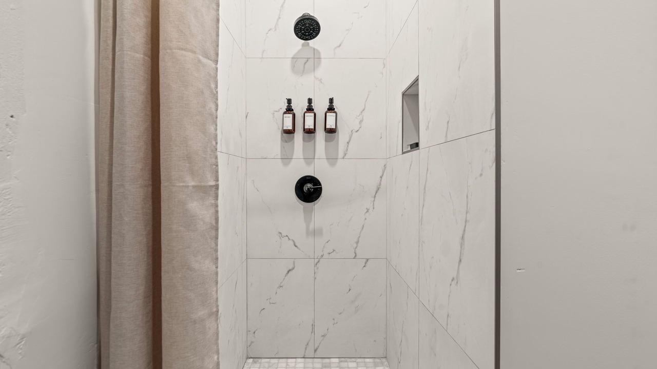 Photo of Bathroom in Old City
