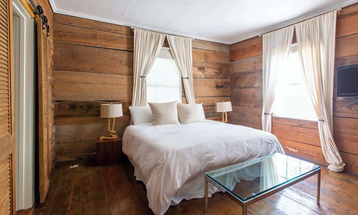 Photo of Bedroom in Round Top