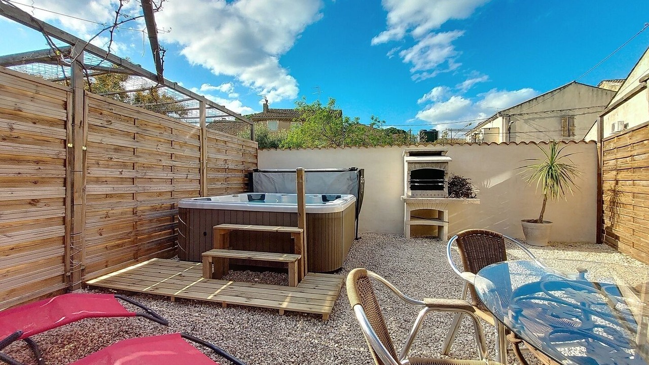 Photo of Outdoor in Thezan-les-Beziers