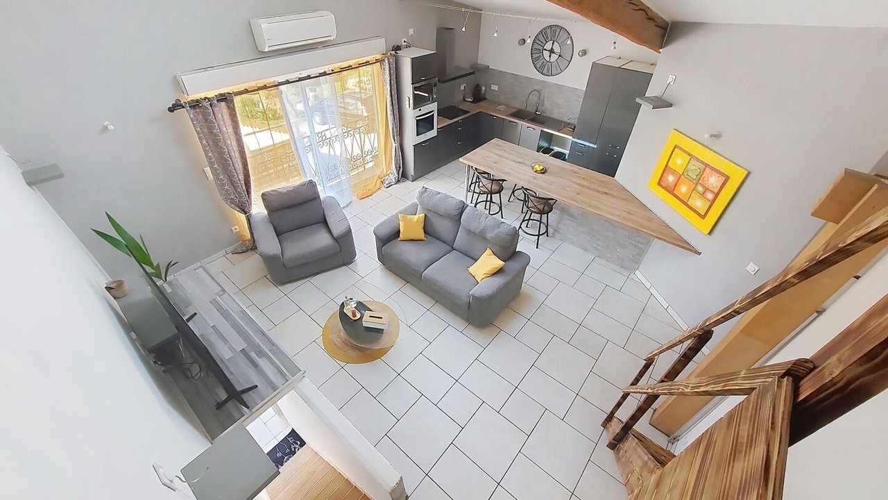 Photo of Livingroom in Thezan-les-Beziers