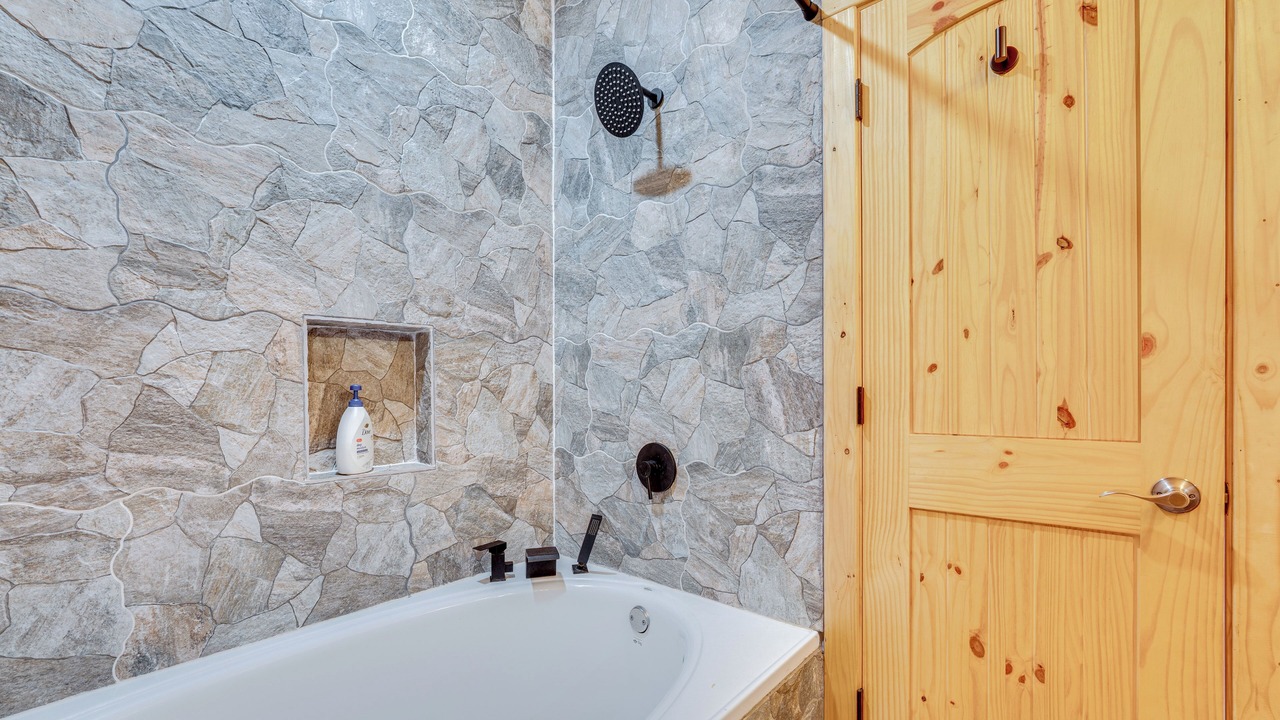 Photo of Bathroom in Waelder