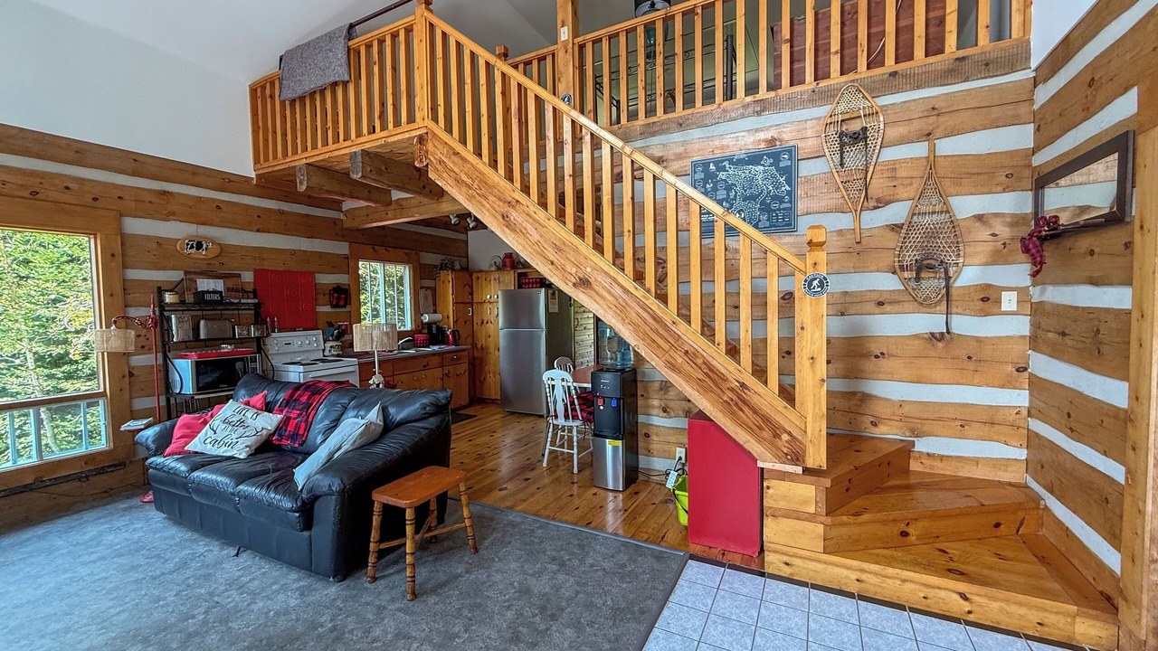 Photo of Livingroom in Providence Bay
