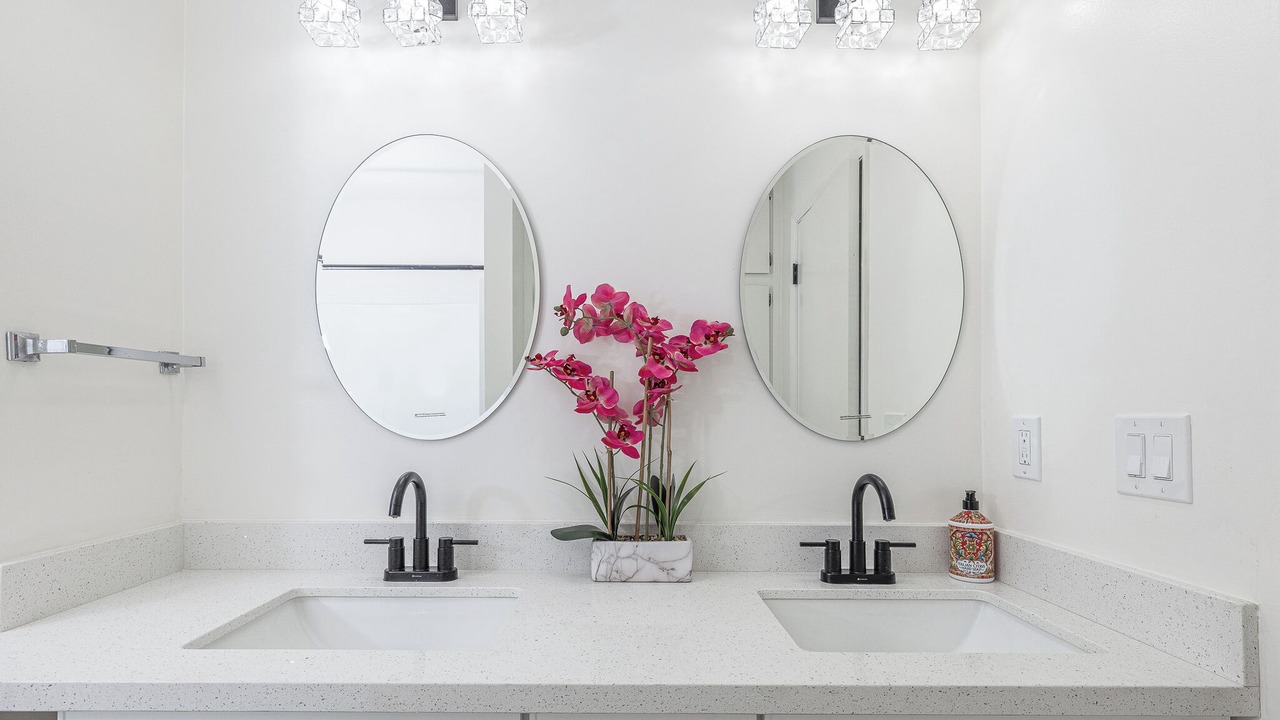 Photo of Bathroom in Carmel Point