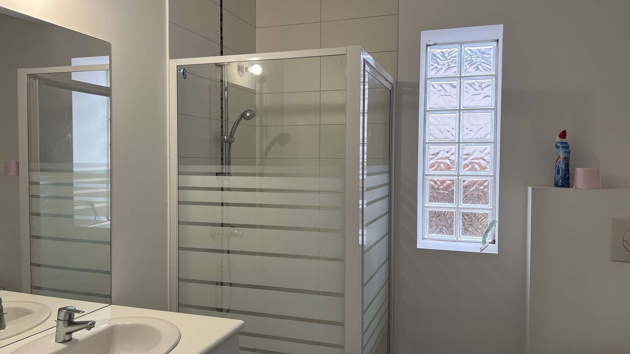 Photo of Bathroom in Erquy