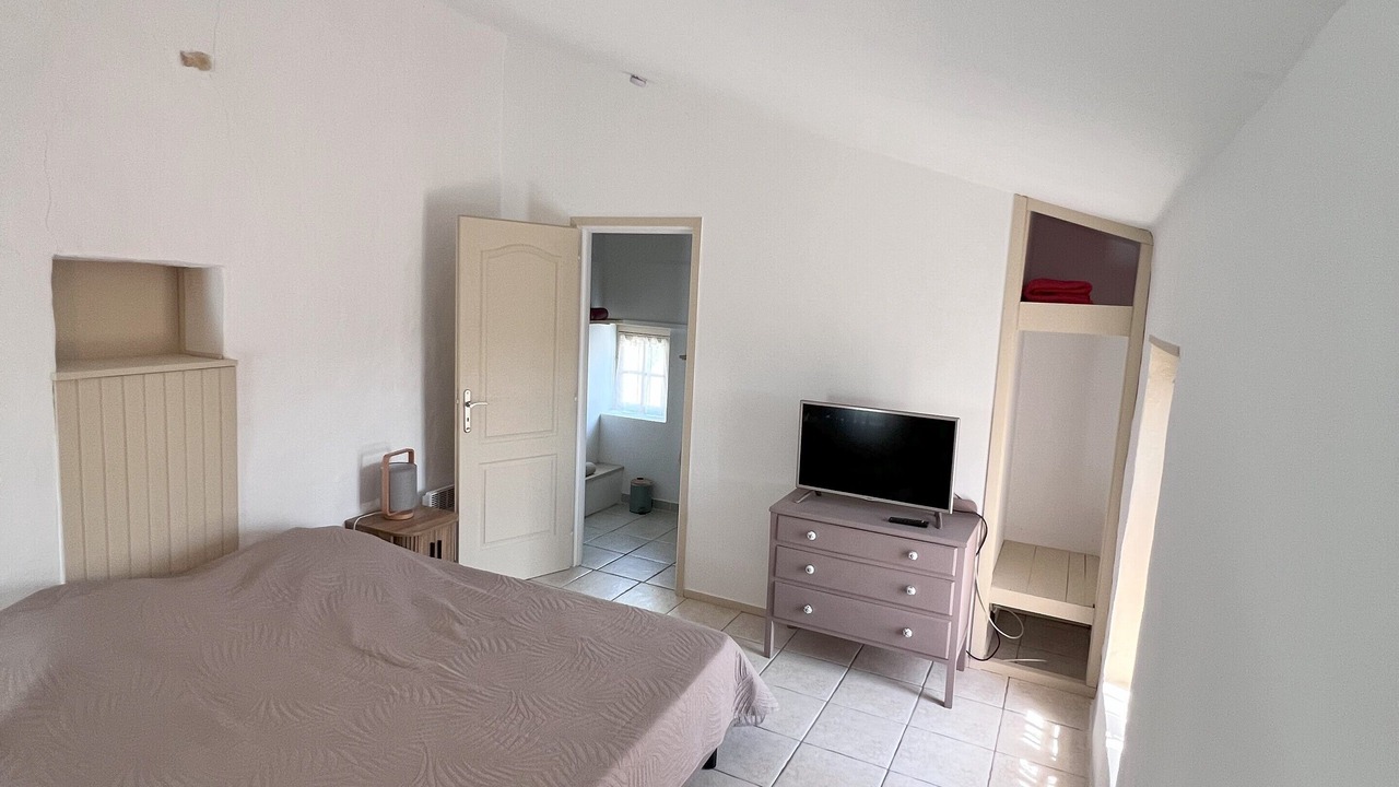 Photo of Bedroom in Orthoux-Serignac-Quilhan