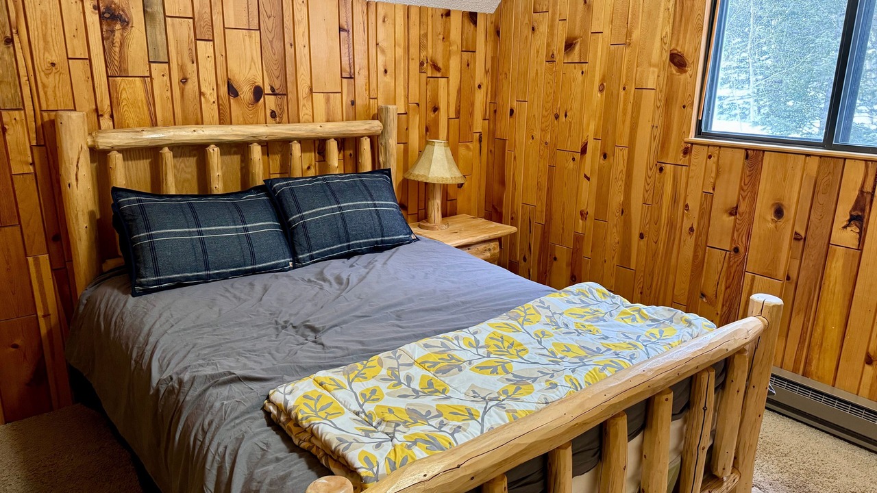 Photo of Bedroom in Alma