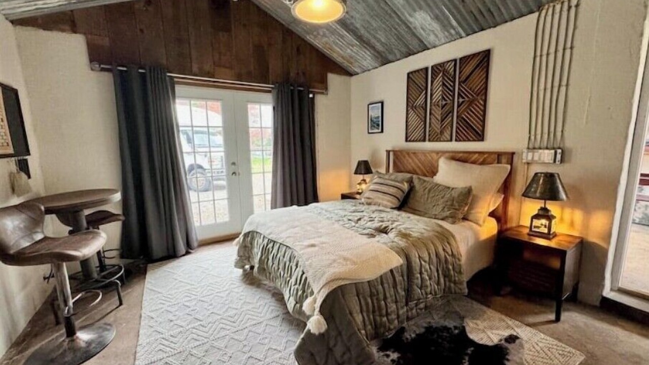 Photo of Bedroom in Asheville