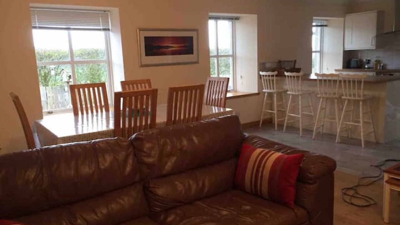 Photo of Livingroom in Maud