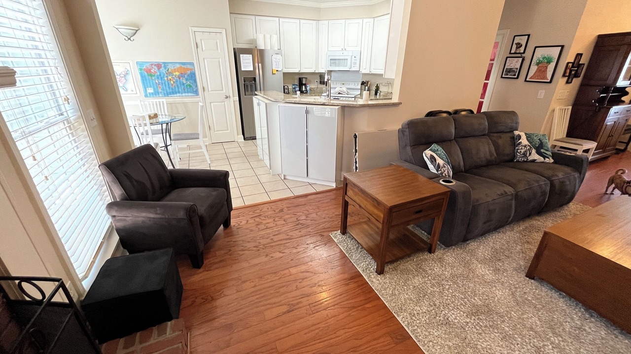 Photo of Livingroom in Pickwood