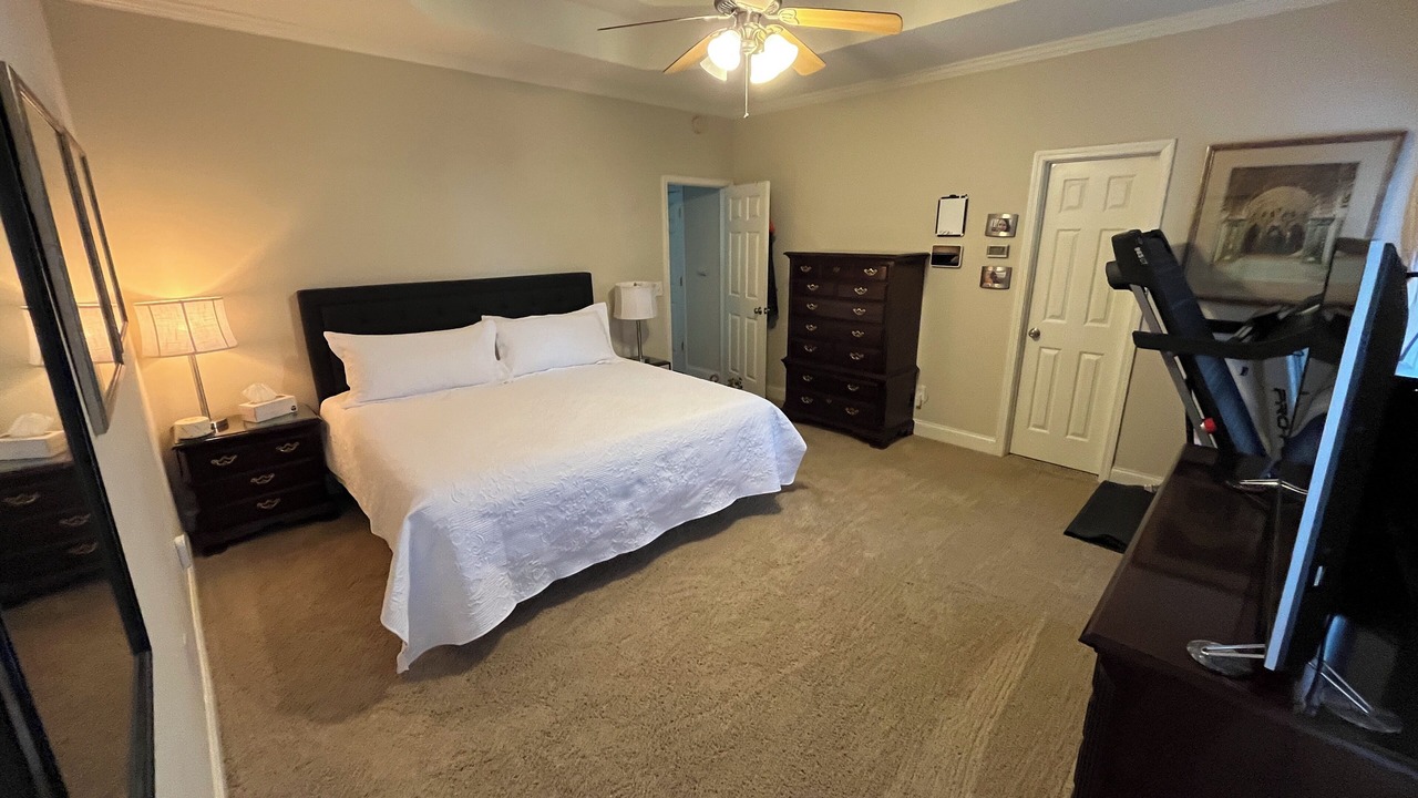 Photo of Bedroom in Pickwood