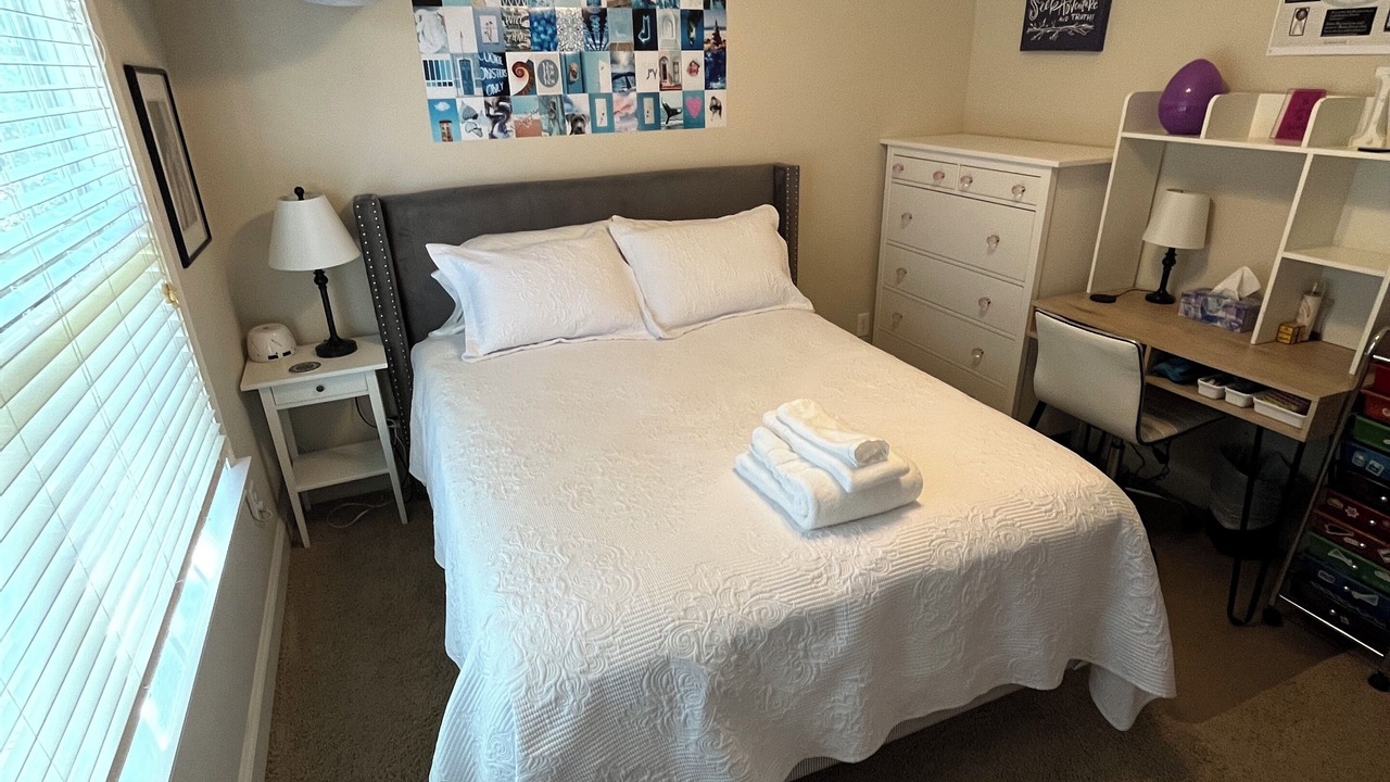 Photo of Bedroom in Pickwood