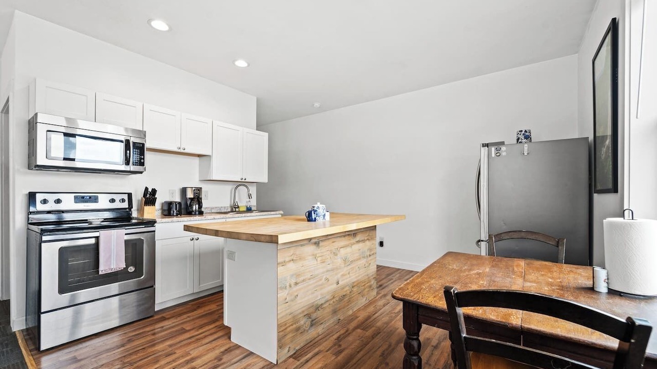 Photo of Kitchen in Edray