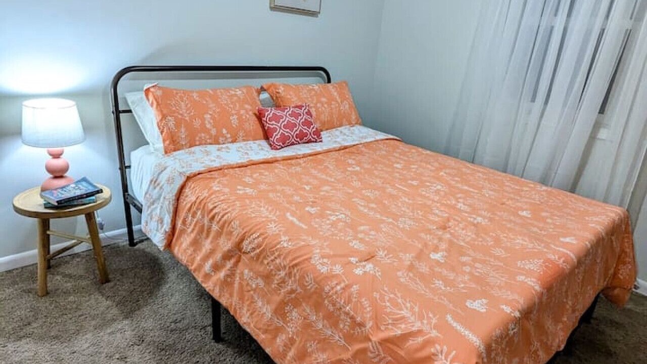 Photo of Bedroom in St. Robert