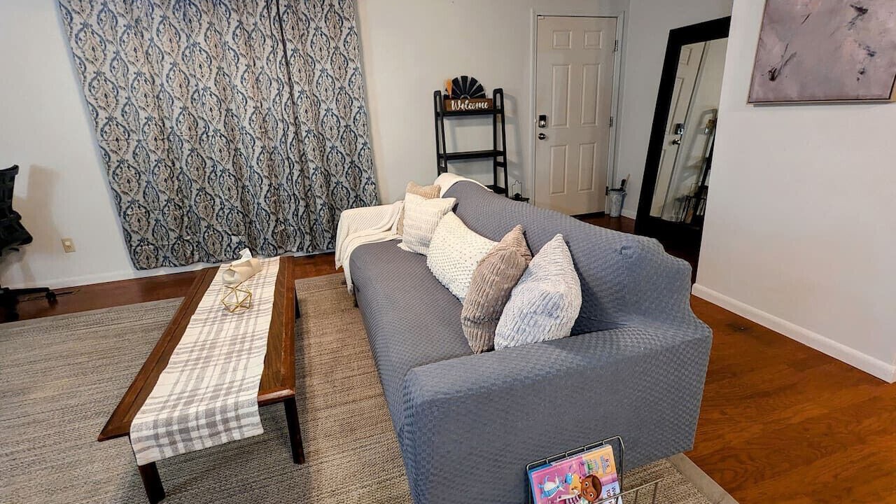 Photo of Livingroom in St. Robert