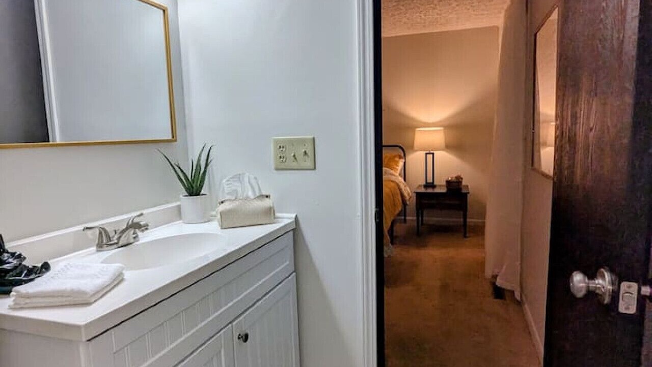 Photo of Bathroom in St. Robert