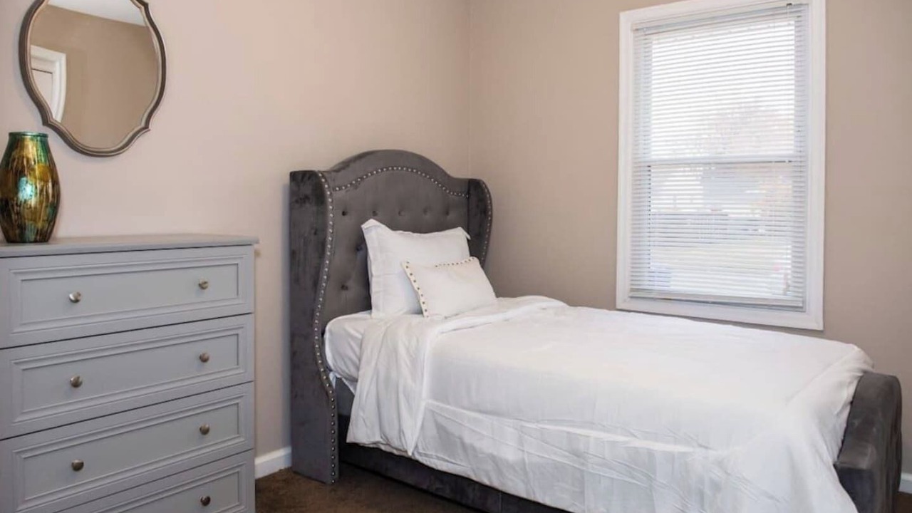 Photo of Bedroom in Newport News